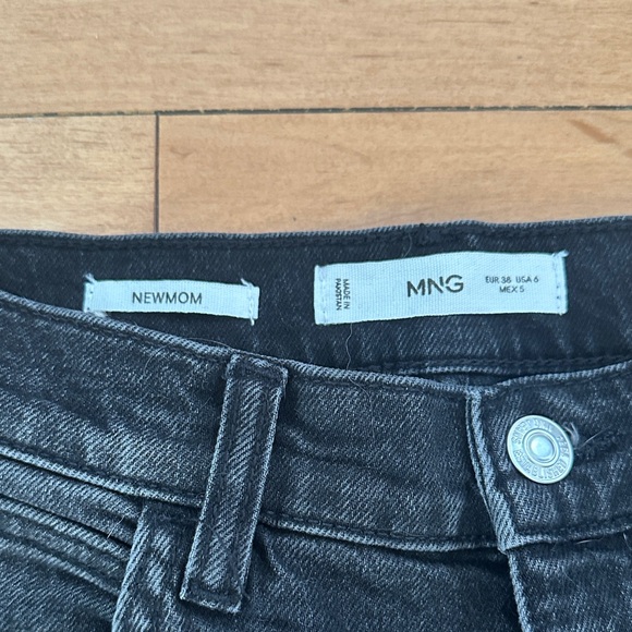 Mango Newmom Classic Black Faded Women's Jeans - Picture 3 of 4